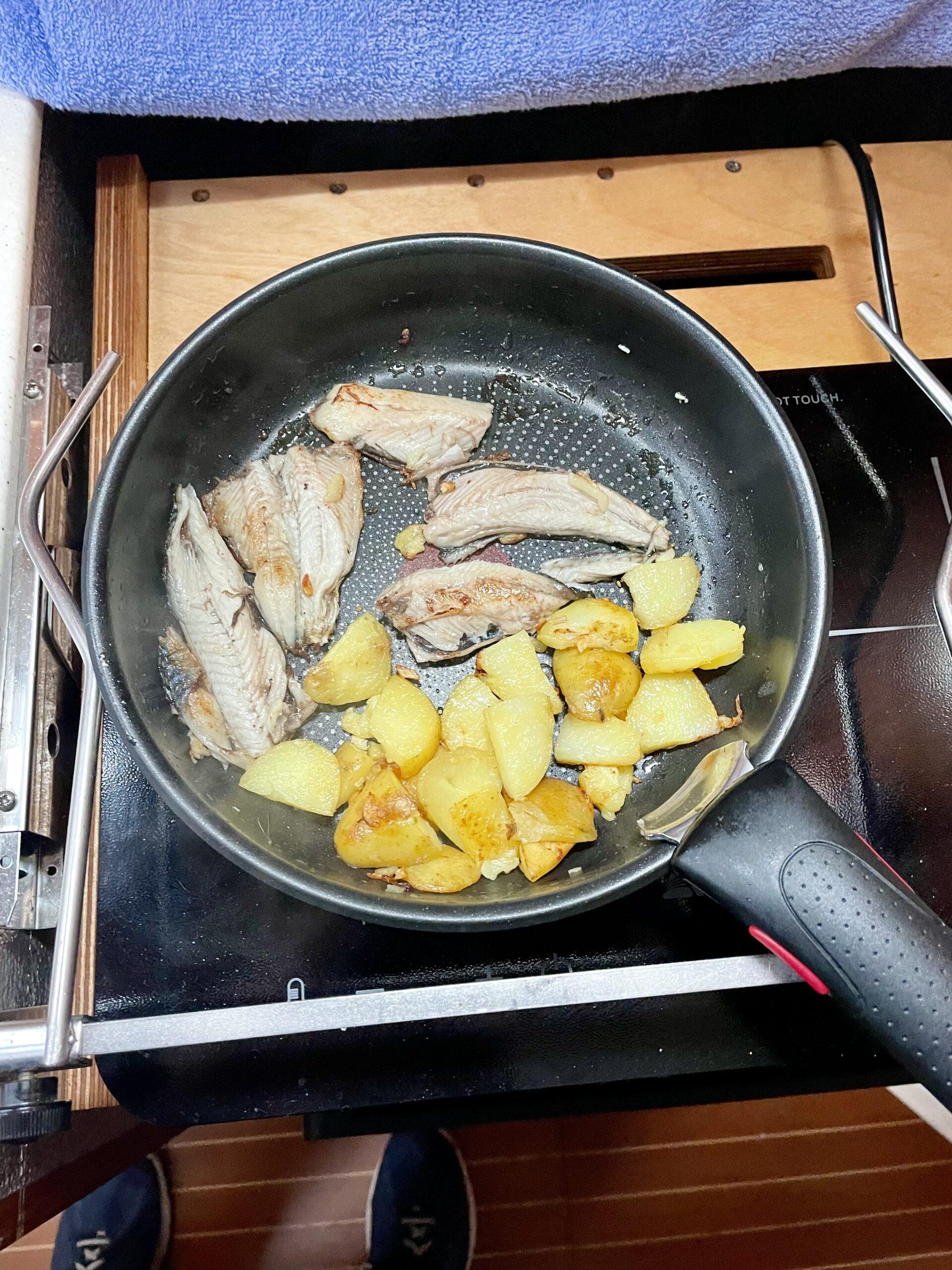 The mackerel with a little garlic